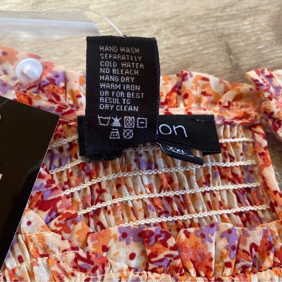 NWT Papillon Blouse Ditsy floral ruffle sleeves smocked chest XXL - Picture 7 of 10